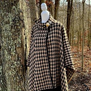 ✨NWT✨Anne Klein houndstooth cape